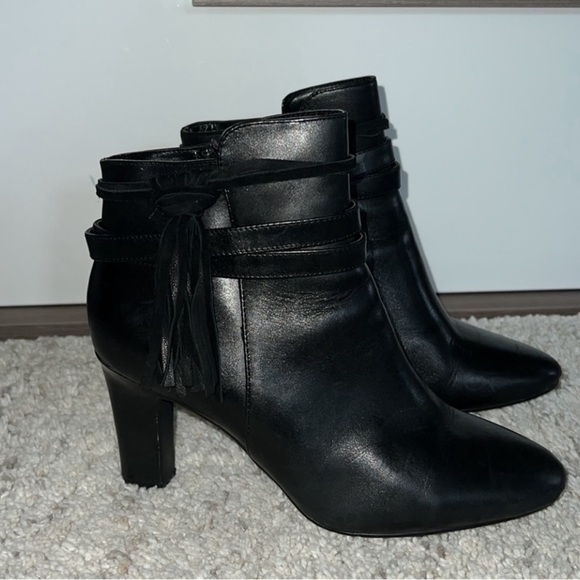 Ralph Lauren leather Belcia Bootie’s Size 9 - Picture 2 of 7